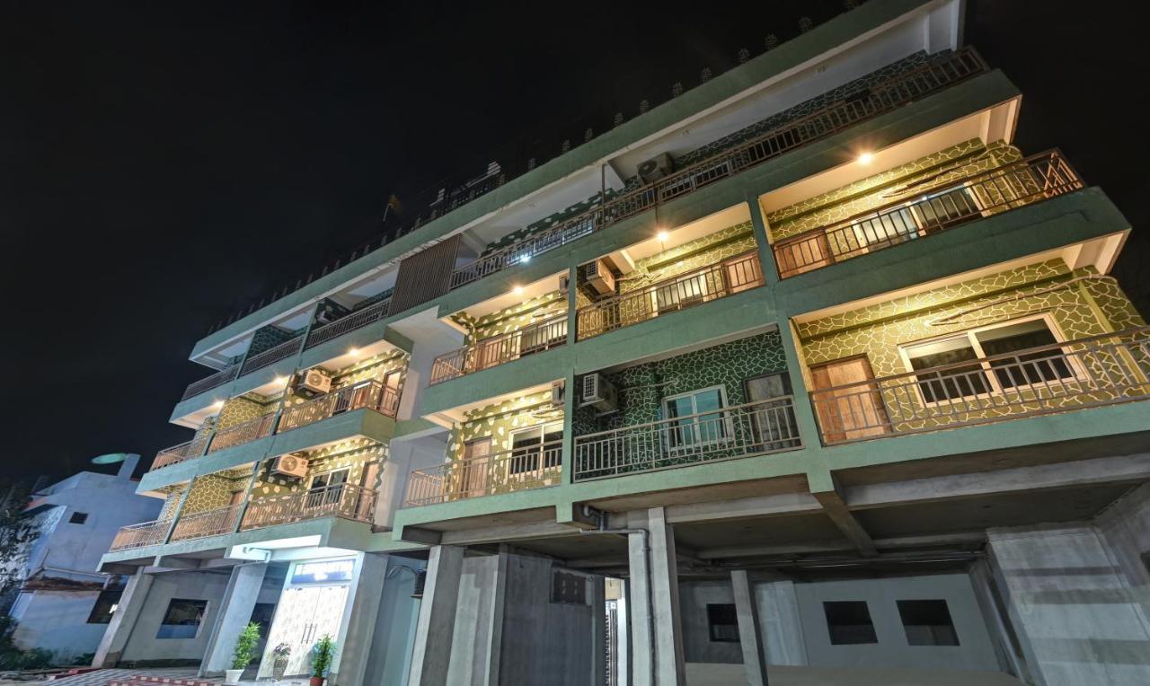 Treebo Sidhartha Elite Hotel Bhubaneswar Exterior foto